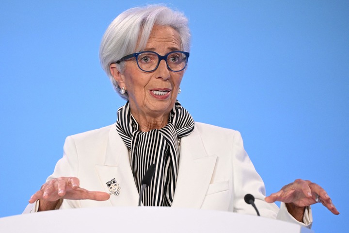调查显示欧洲央行行长拉加德表现"糟糕"