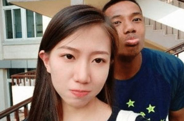 35岁女博士无人娶,只因交往过6年黑人男友:他们都表示接受不了