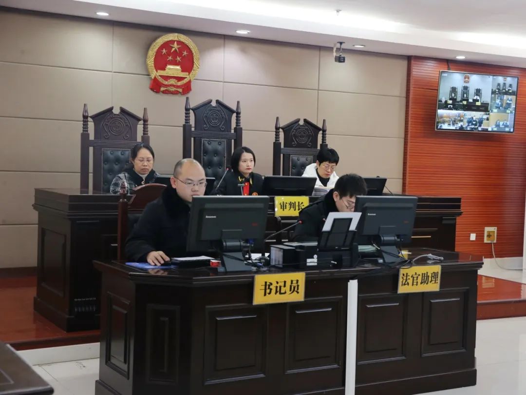 涉案金额超千万!柳江法院公开开庭审理赵炜涉嫌犯受贿罪一案