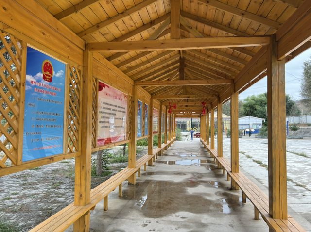 「奋进新征程 建功新时代」团结村法治文化长廊实话好