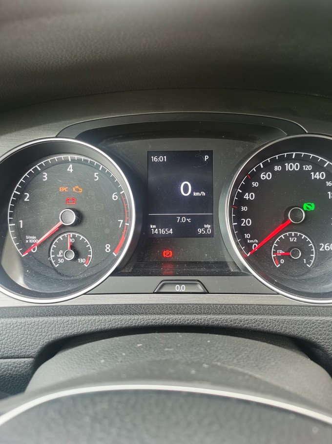 大众高尔夫7仪表盘上没有速度显示是怎么回事