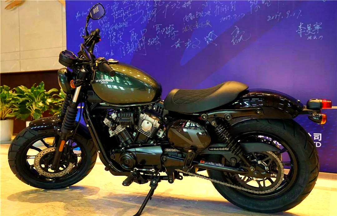 济南轻骑大韩gv300s上市,复古巡航再掀潮流