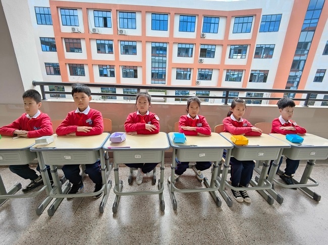 智慧游考展特色,鼓娃乐考显本色——萧江镇实验小学开展期中项目学评