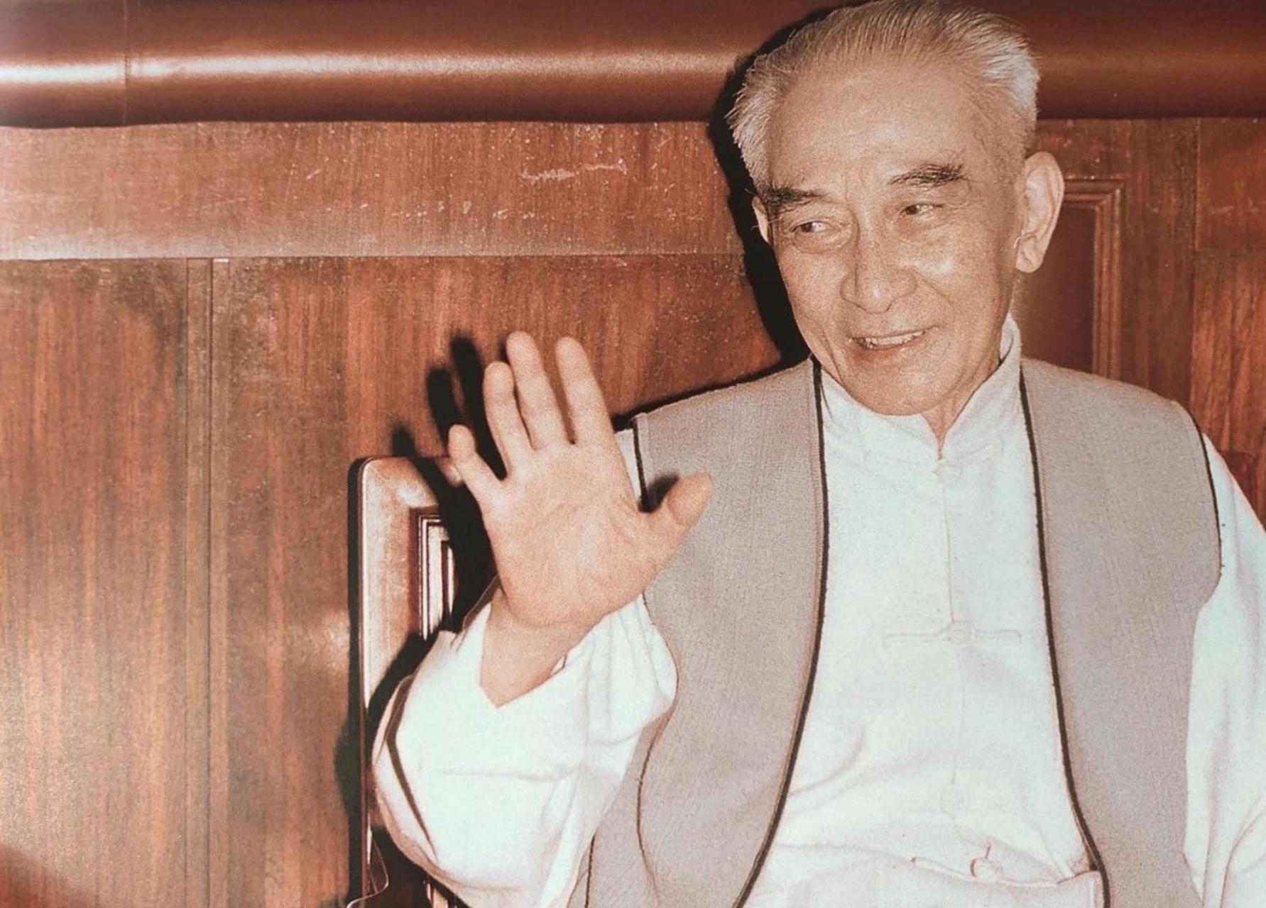 南怀瑾说:坐上清净也好,乃至见到一些奇异的现象也罢,甚至觉得自己