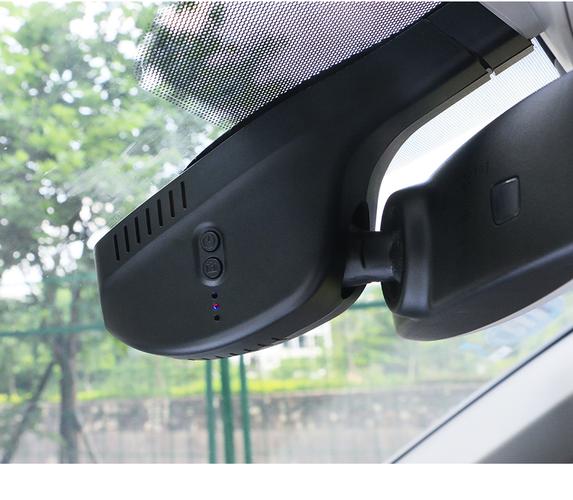 通过车载触控屏进行查看:对于配备了中控触摸屏的大众汽车,行车记录仪