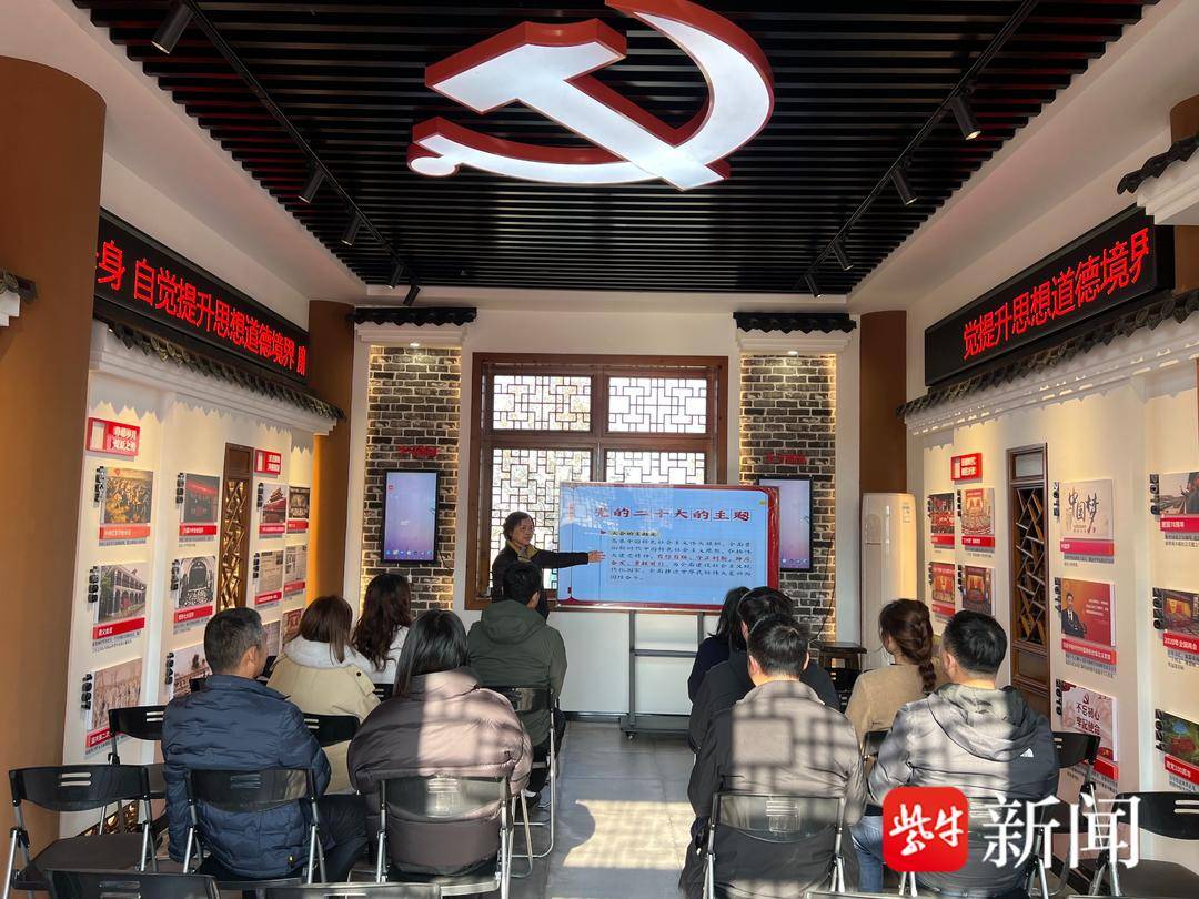 张家港市大新镇:猜灯谜,赏花灯,红色元宵味更浓