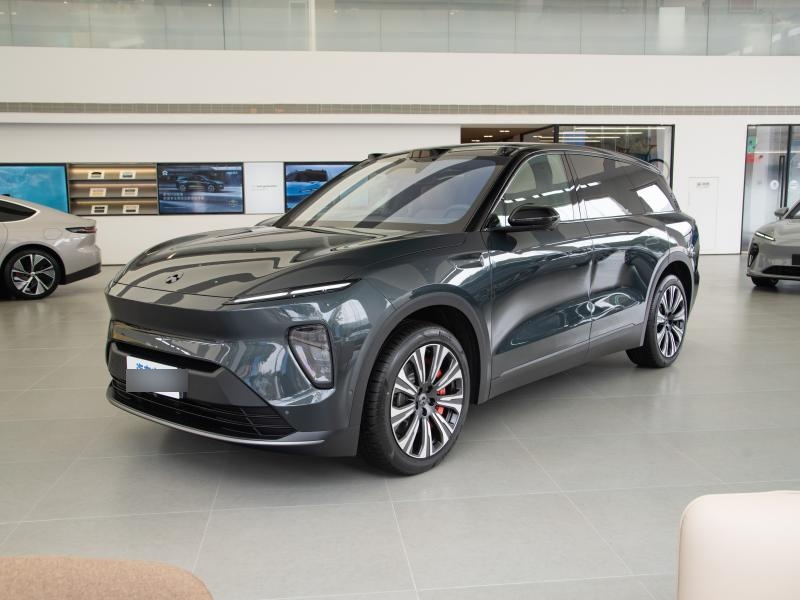 2个c反着的车标是什么汽车?