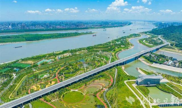 鄂州樊口江滩公园建成