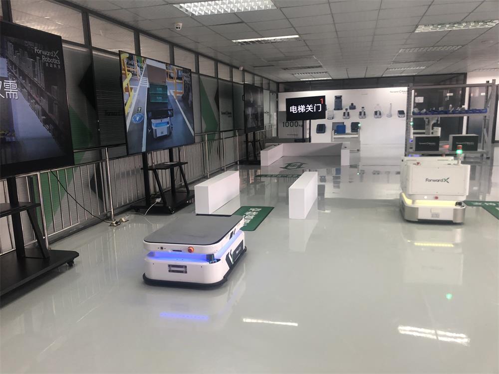 灵动科技完成2.5亿元融资,主营移动机器人,已落地顺丰京东tcl