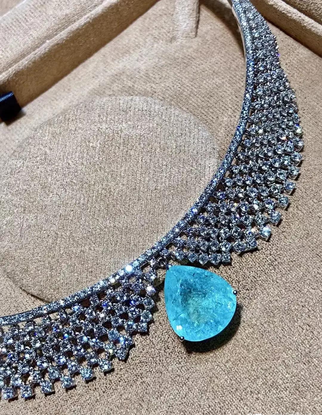 霓虹蓝帕拉伊巴