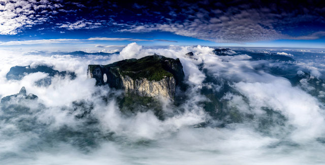 湖南张家界:穿梭于山水中的文化风景