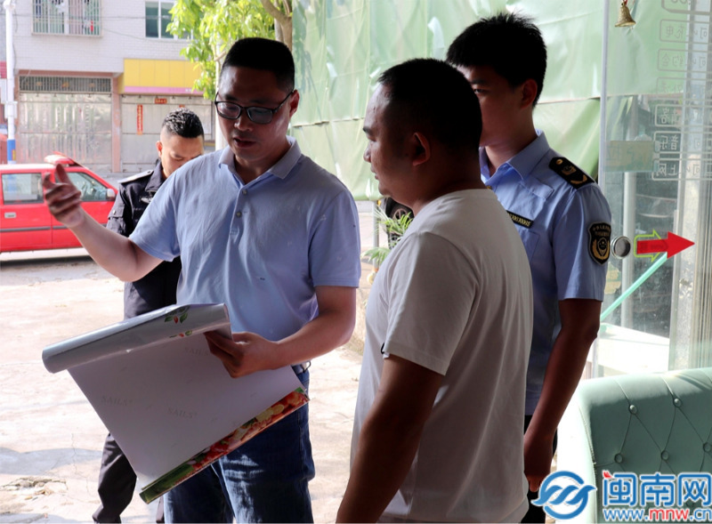 诏安县官陂镇开展食品安全"五进"宣传活动