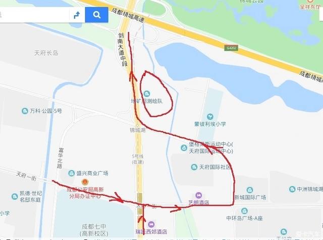 成都剑南大道的拥堵,羁绊与期盼