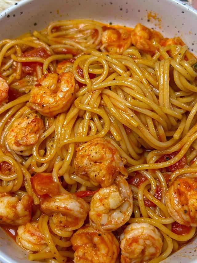 意大利面最好吃的4种做法,简单又美味,挑食的孩子都爱吃