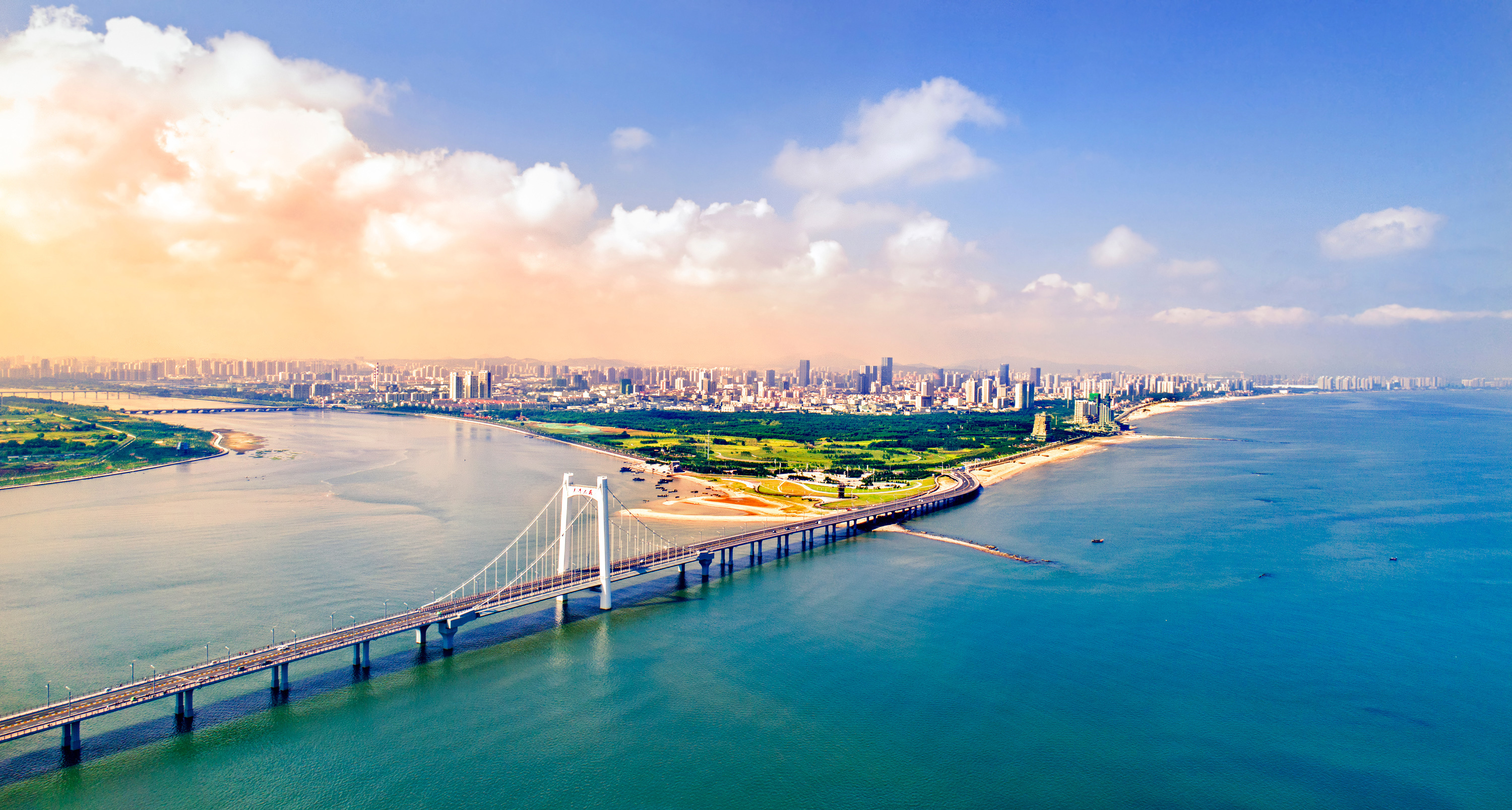 烟台黄渤海新区:勇立潮头逐浪高