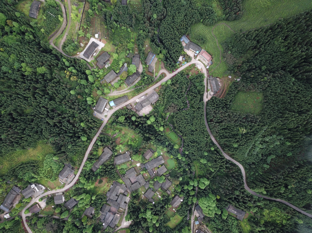 洪雅复兴村:坚守传统文化 助力乡村振兴