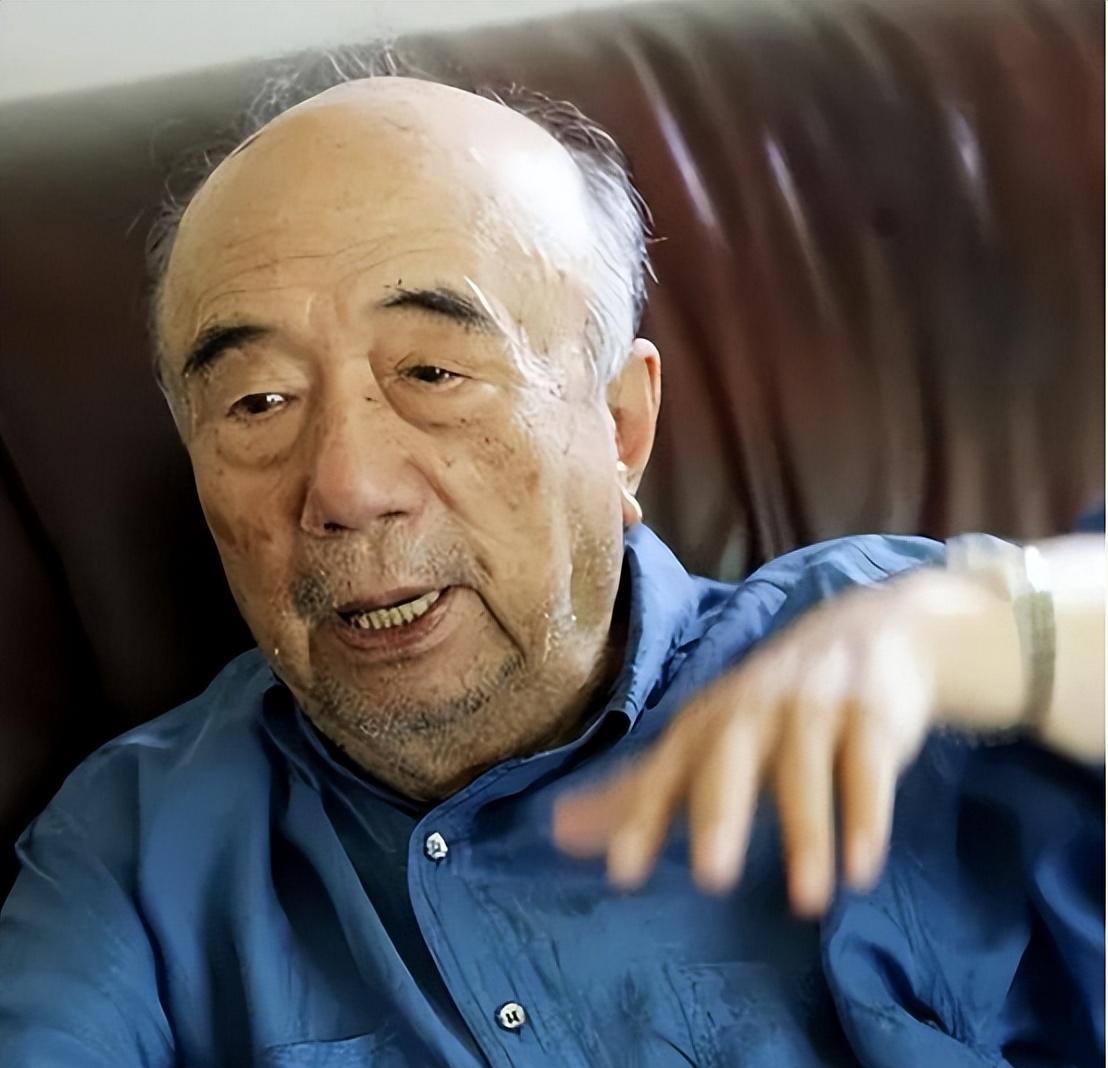 演员李丁:83岁患癌离世,11年后儿子又病逝,遗孀的选择让人感动