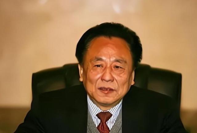 益阳富豪倪福林私建"后宫",扬言生1个孩子奖200万,结果如何?