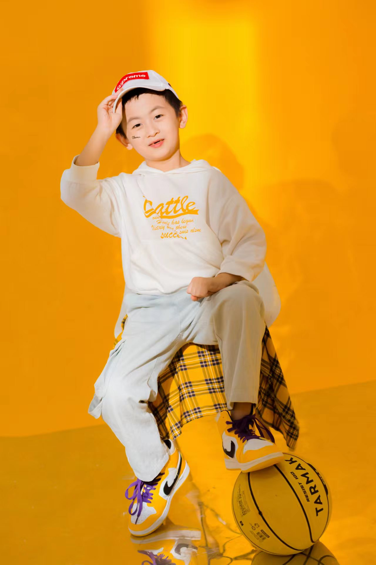 「专访」湖北广播电视台电视教育频道《雏鹰计划》小演员王钰涵