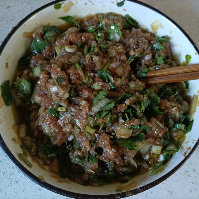 羊肉大葱馅水饺,冬天就要吃羊肉馅饺子