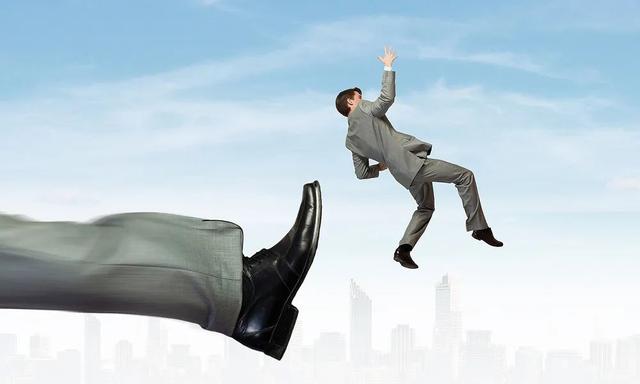 老外说walk on air不是"在空气中行走",弄错真的非常尴尬