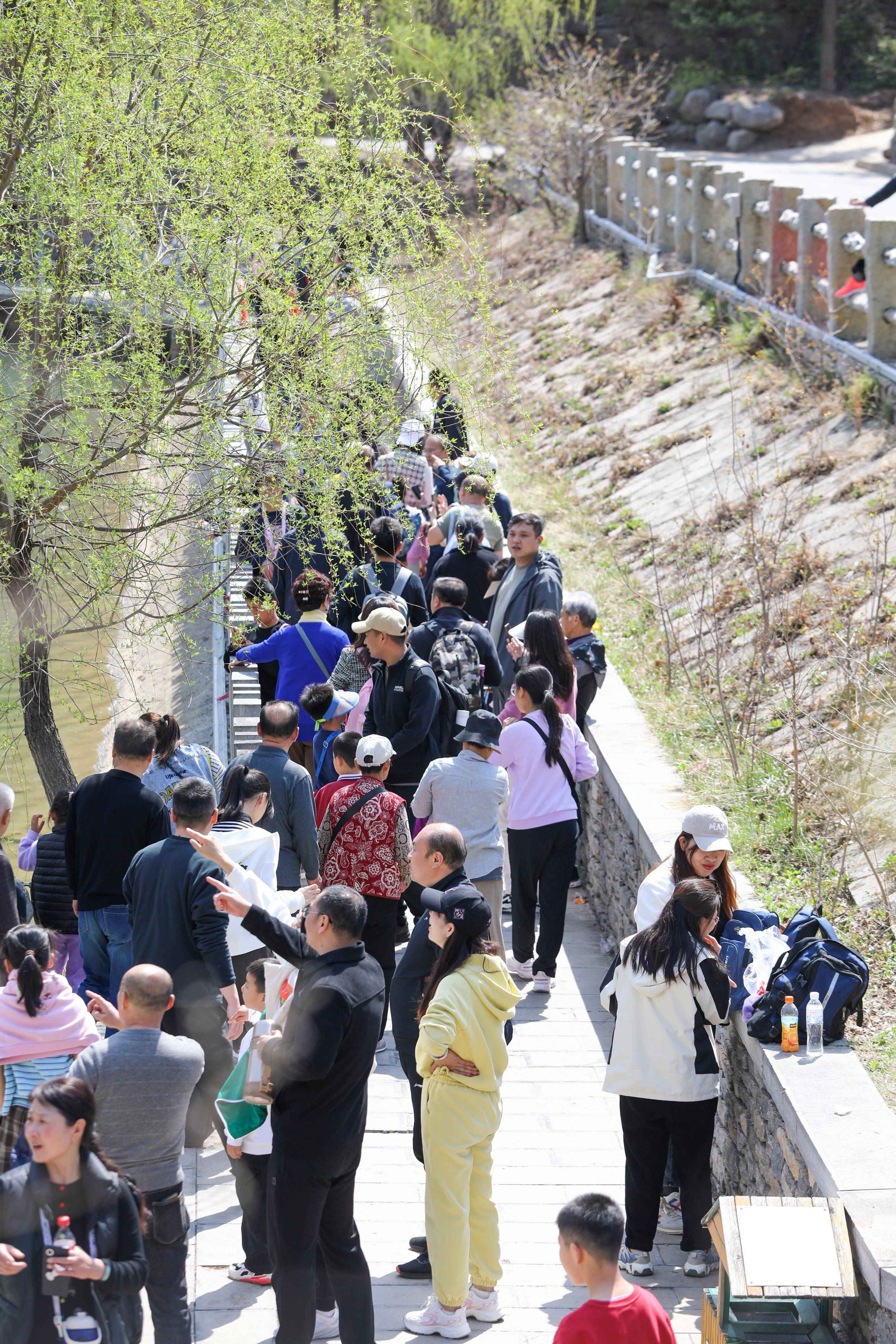 盛况空前!2024清明小长假圆满收官,潭溪山客流迎历史新高!