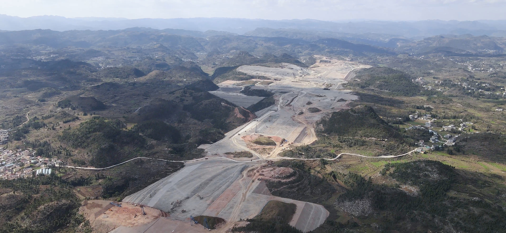 盘州官山机场快速通道图片