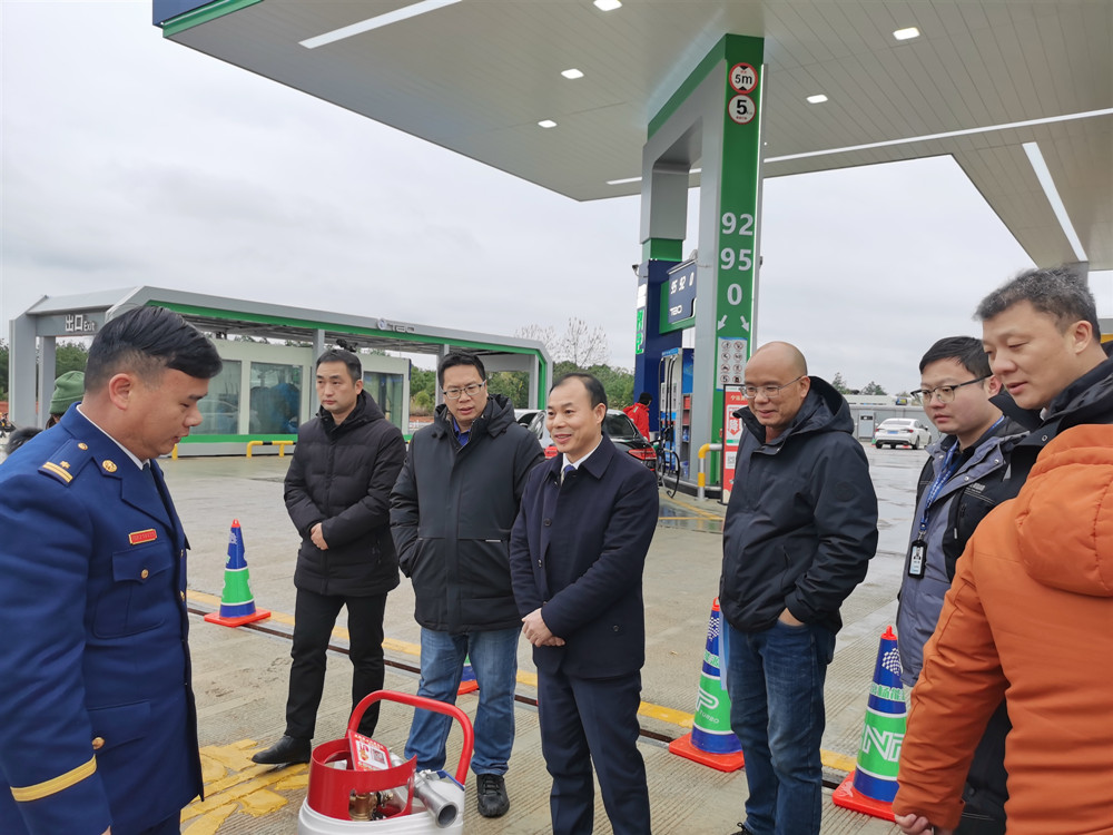宁远:杨国基带队督导检查安全生产工作