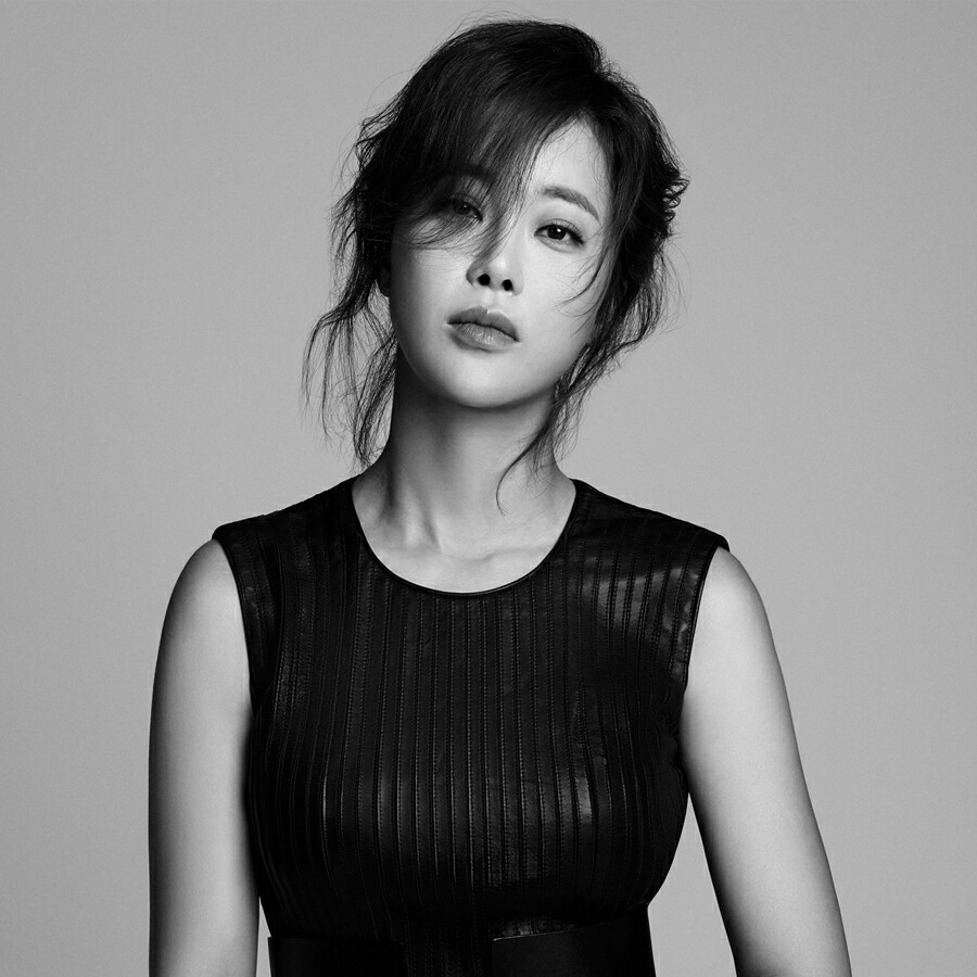 "情歌天后"白智英:遭前男友背叛,嫁小9岁老公,如今怎样了?