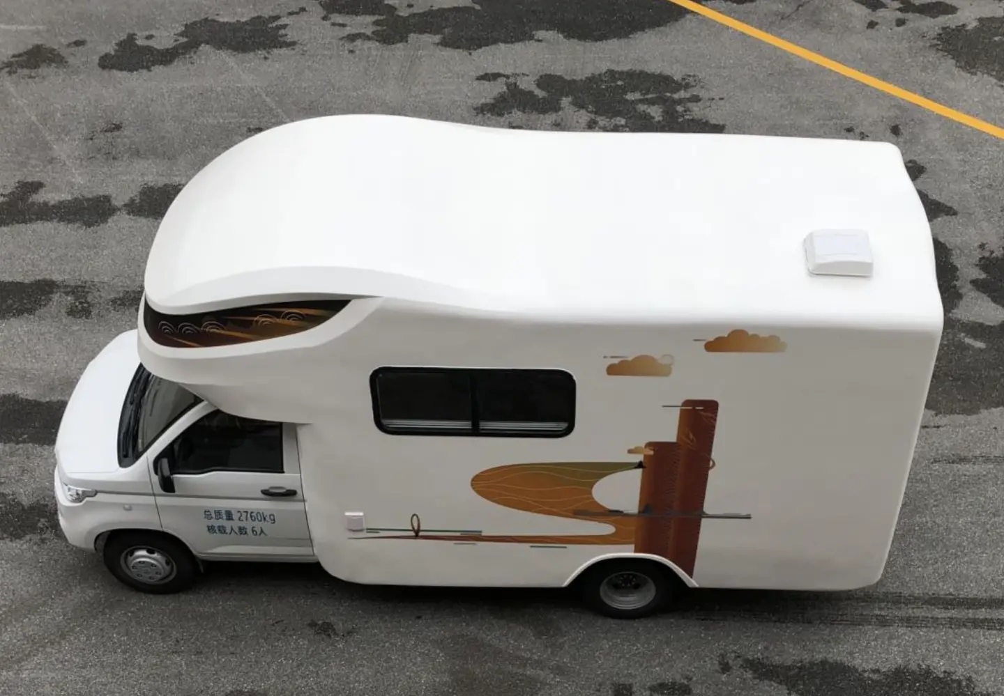 五菱荣光新卡加长房车上市 配置丰富 售19.6万元