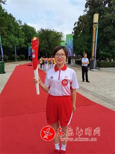 第十四届全运会火炬传递安康站剪影