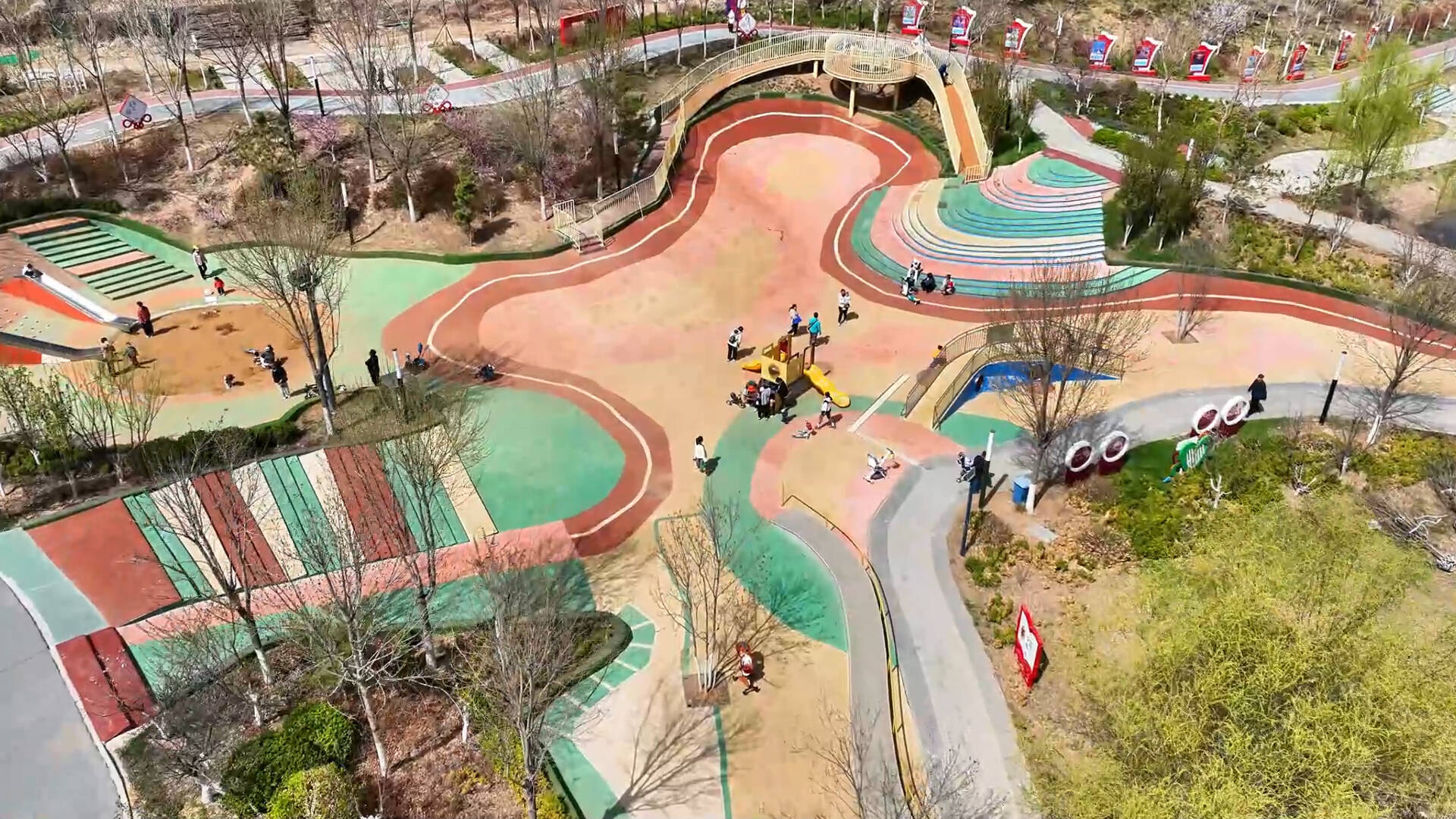 走进德州天衢新区月湖公园 踏入一片绿意盎然的春日乐土