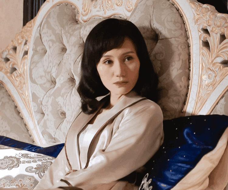 被袁泉在《锋刃》里的美貌折服了