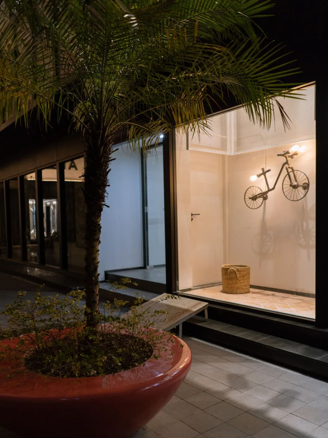 上海街头空镜图:从想象到创作的无限可能