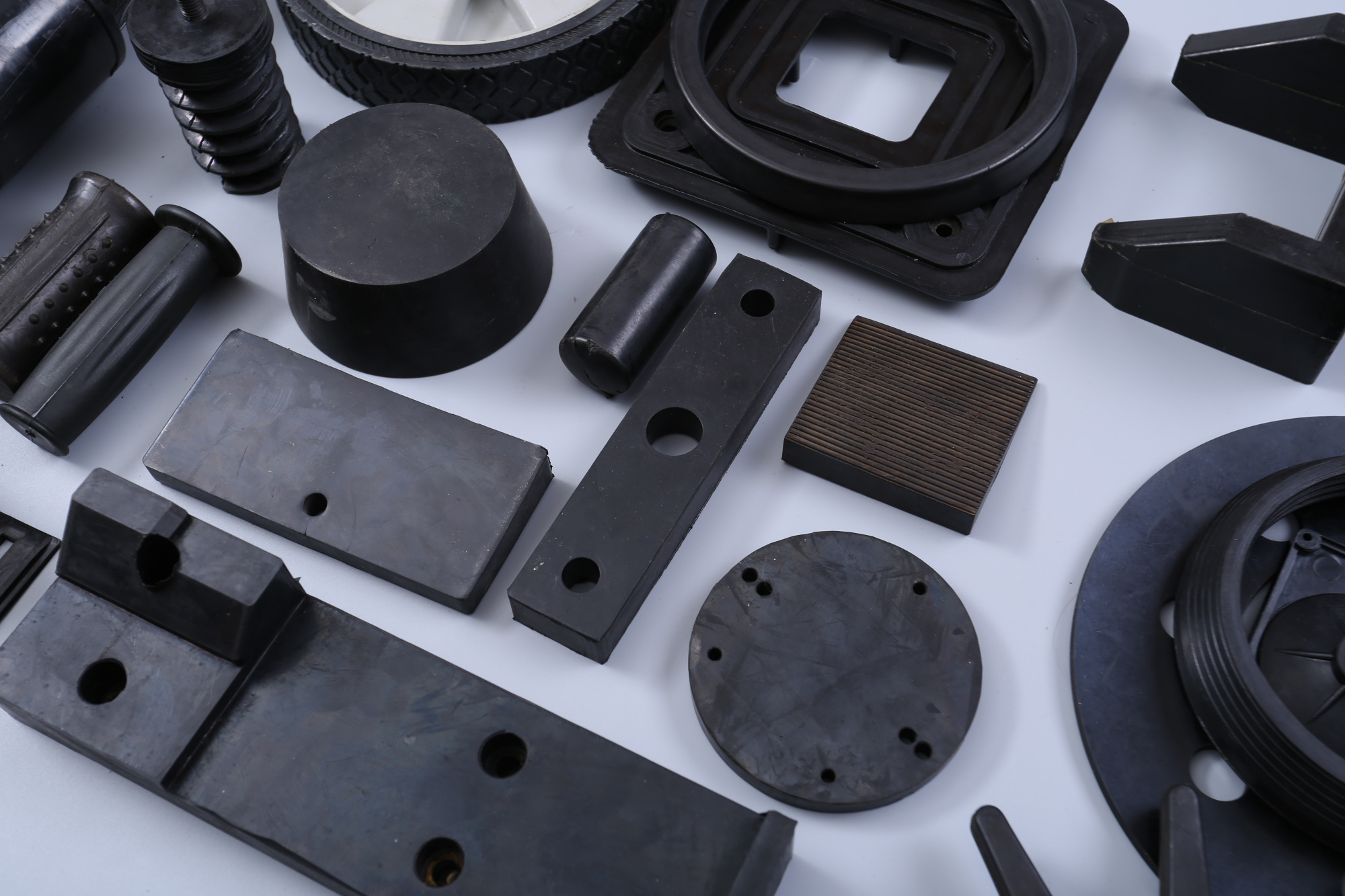 异型橡胶密封件@哪里有加工异型橡胶密封件的