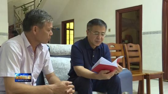 王昱正到保城镇和响水镇调研指导脱贫攻坚工作