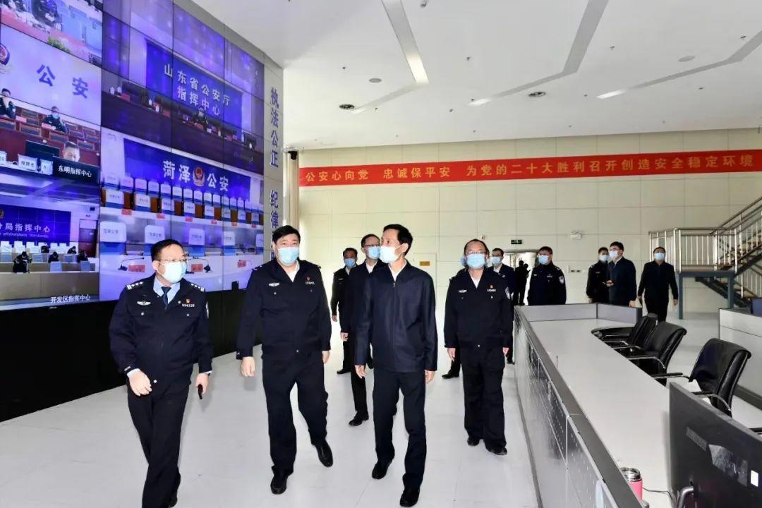 张伦到菏泽市公安局调研