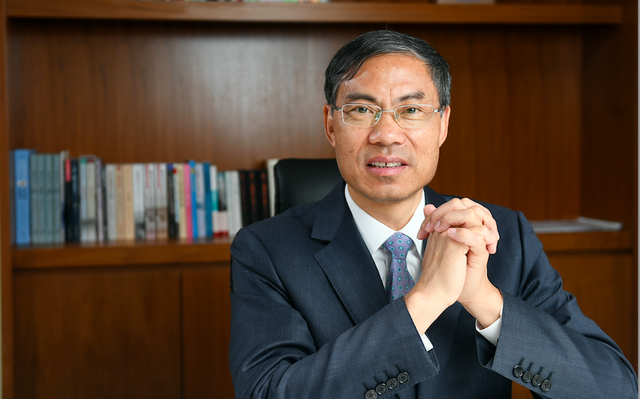 「观盛会 话感悟」新和成董事长胡柏藩:主动融入国家战略,坚定产业报