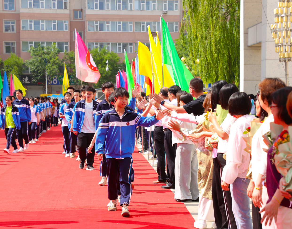 涿鹿县初级中学举行2022届毕业典礼