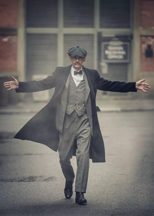 谢尔比是什么人种