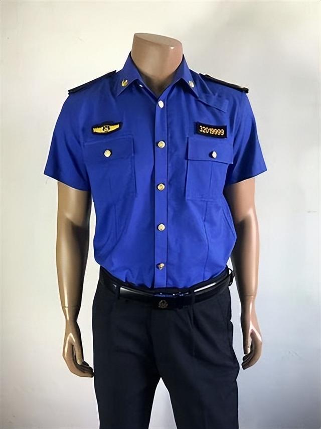 城管制服图片