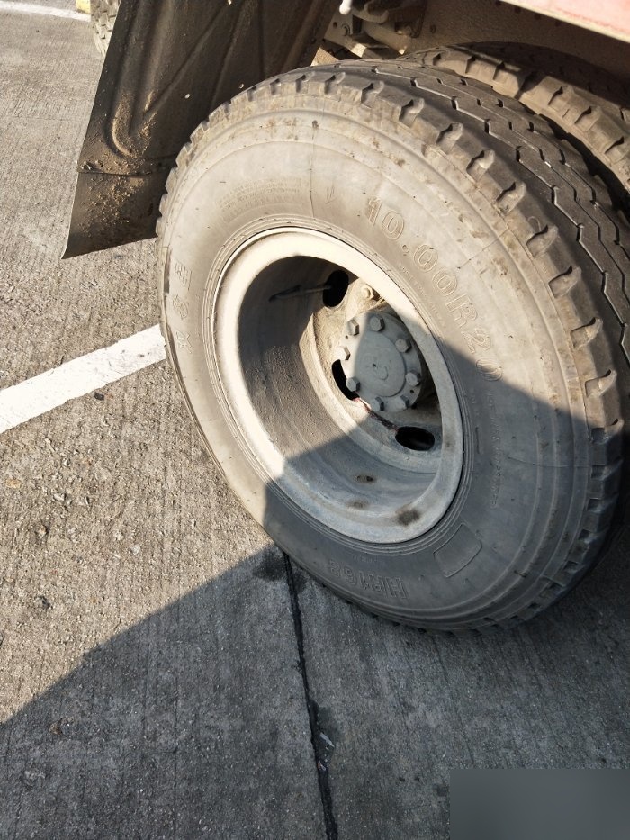 6.8货车轮毂多厚合适