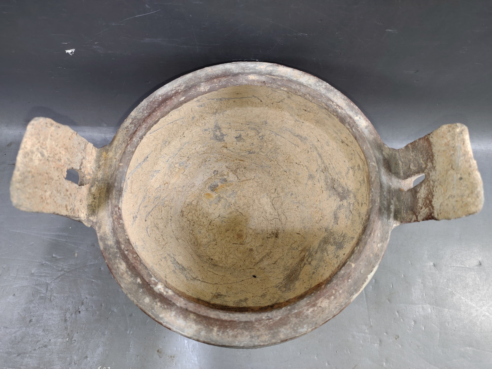 西汉原始青瓷陶鼎