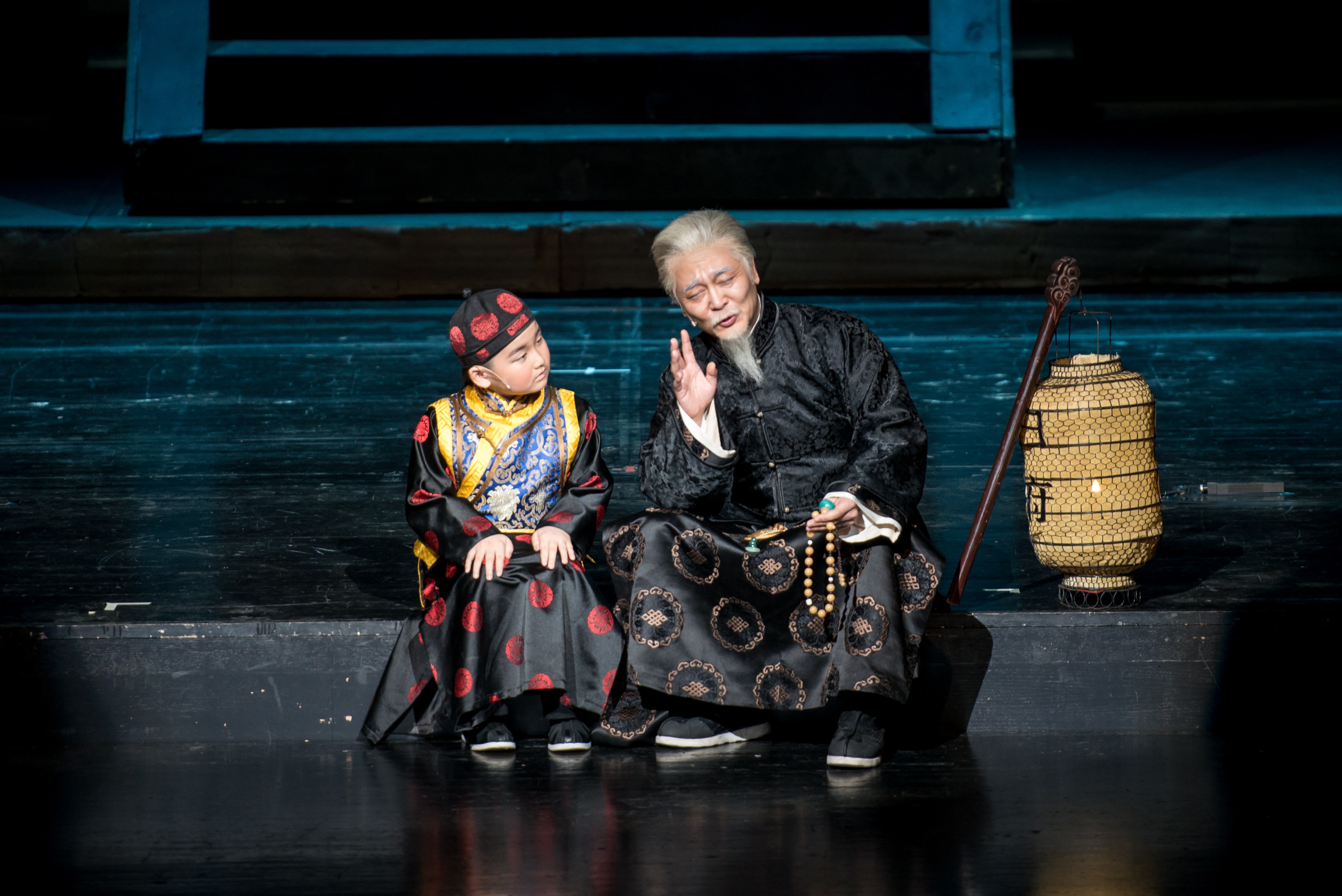 重温"白家老号"跌宕传奇,中国国家话剧院《大宅门》登陆"九棵树"