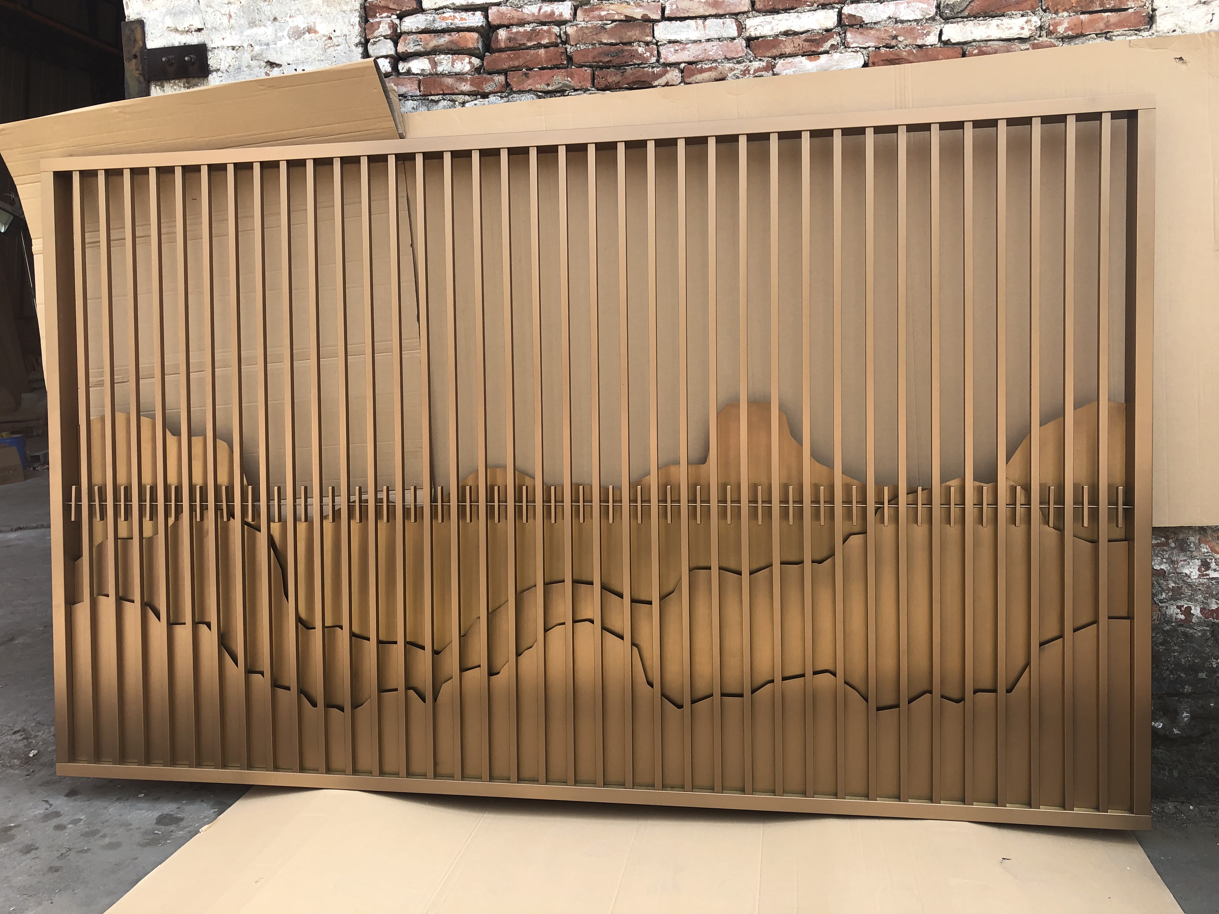 各种假山不锈钢屏风隔断 金属假山背景墙款式大全