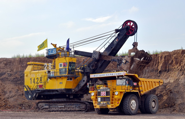 打造绿色矿山标杆:内蒙霍林河露天煤矿蝶变记│一线调研