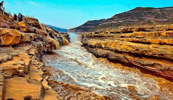 慢慢都成了"地上河"!