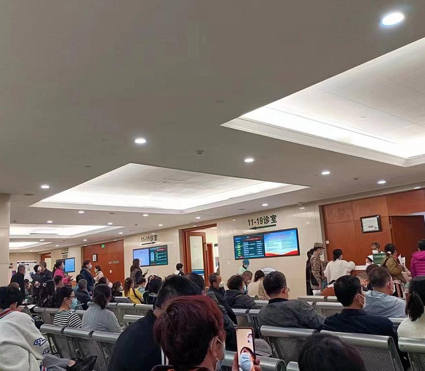 中国人民解放军总医院(301),在当地医院花了一万五都没查出的病,在