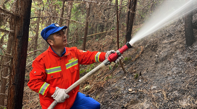 曹振华:乐做逆行者,他是"纳"道最美的光