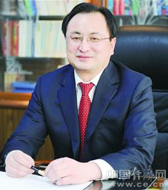 傅明先,曾赞荣任山东省副省长 于国安不再担任(简历)